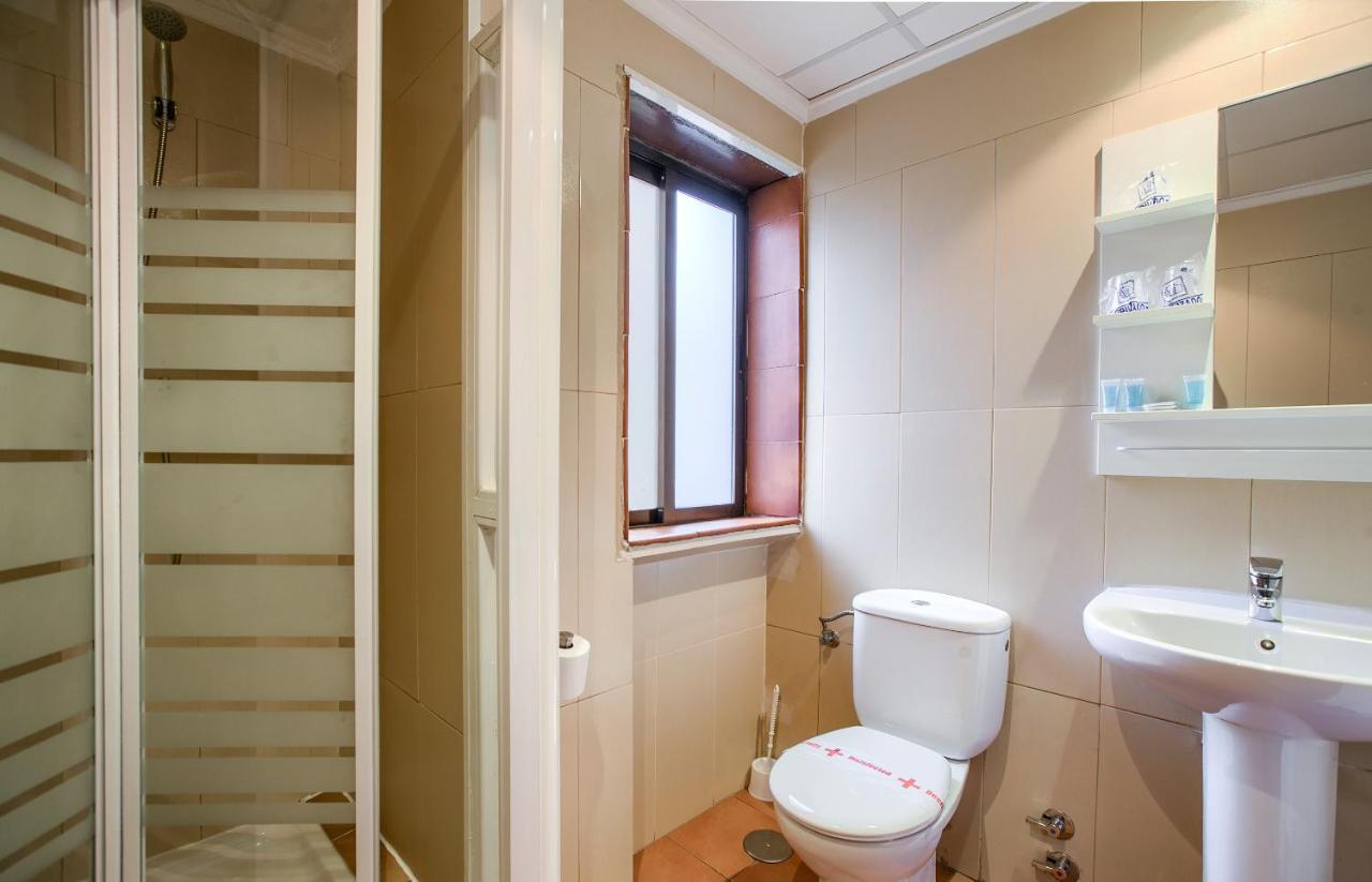 Double Room,1498480945:JPEG