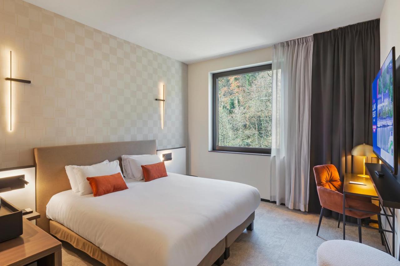 Privilege Kamer met Kingsize Bed en Balneobad - Uitzicht op de Citadel