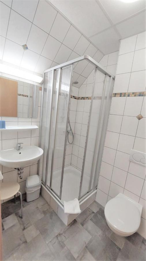 Doppelzimmer mit eigenem Bad