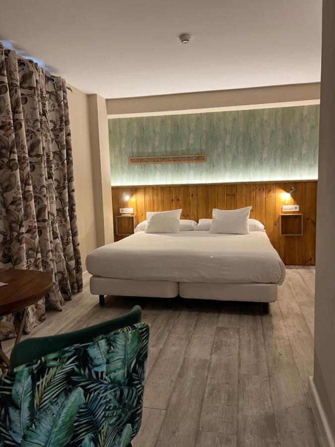 Double or Twin Room with Terrace,1338898322:JPEG