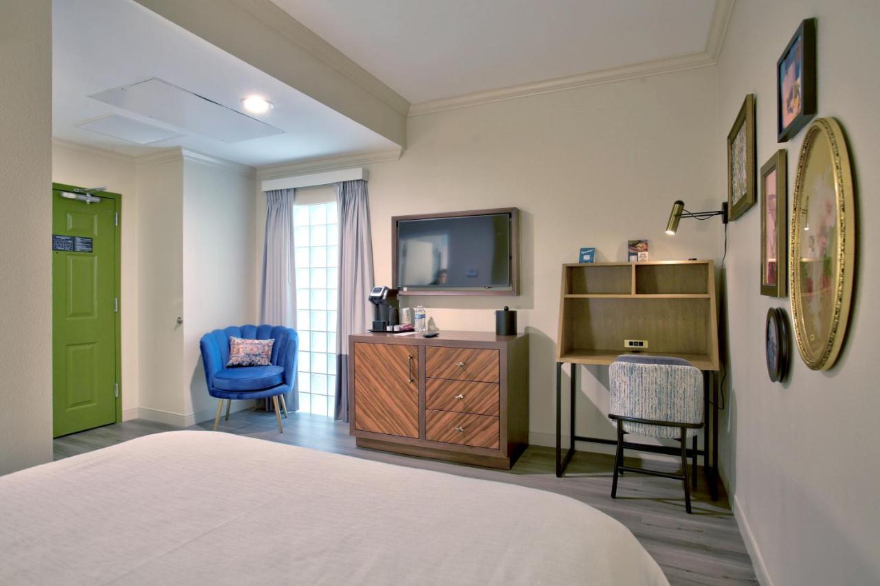 Quarto Standard com Cama Queen-size