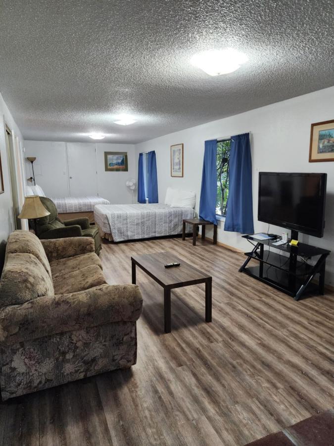 Spacious Suite on the Coast B