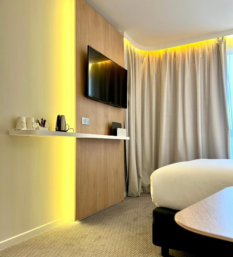 Chambre Standard avec Petit-Déjeuner Gratuit