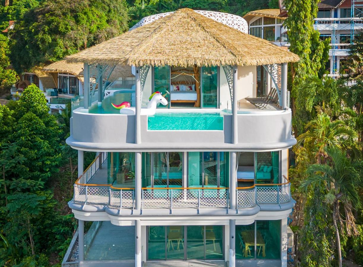 Villa com 5 Quartos e Vista Mar
