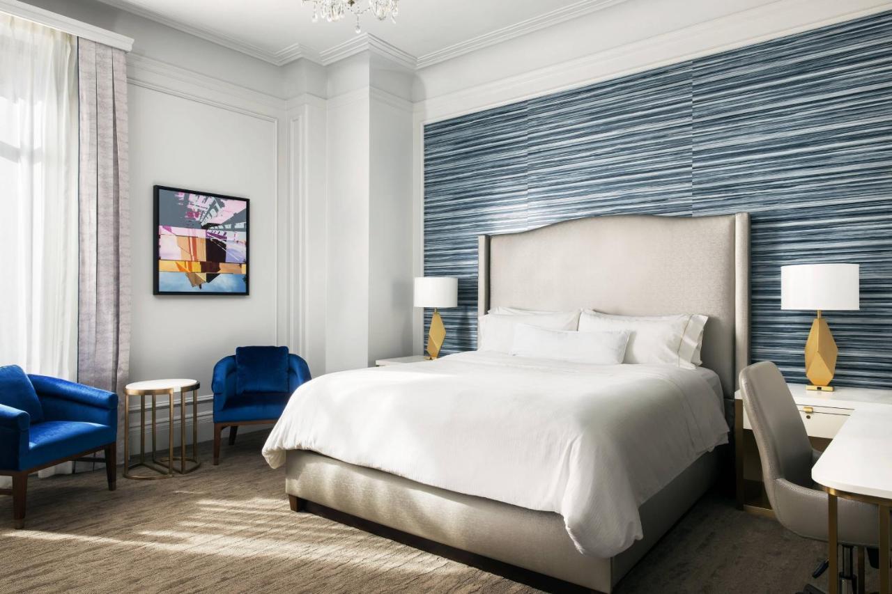 Quarto Tradicional com 1 Cama King-size e Vista Limitada - Edifício Landmark