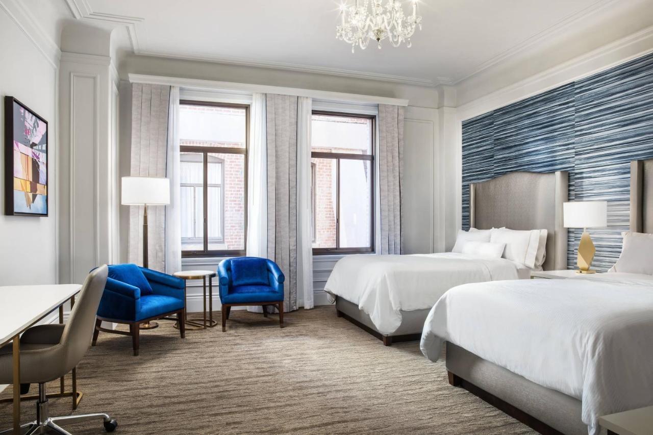Quarto Tradicional com 2 Camas de Casal e Vista limitada - Edifício Landmark