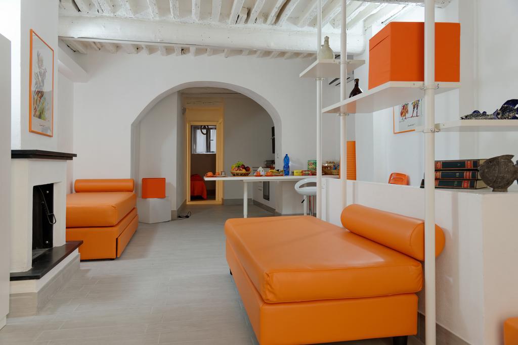 Appartamento con 1 Camera da Letto - Vico Gelsa, 9R