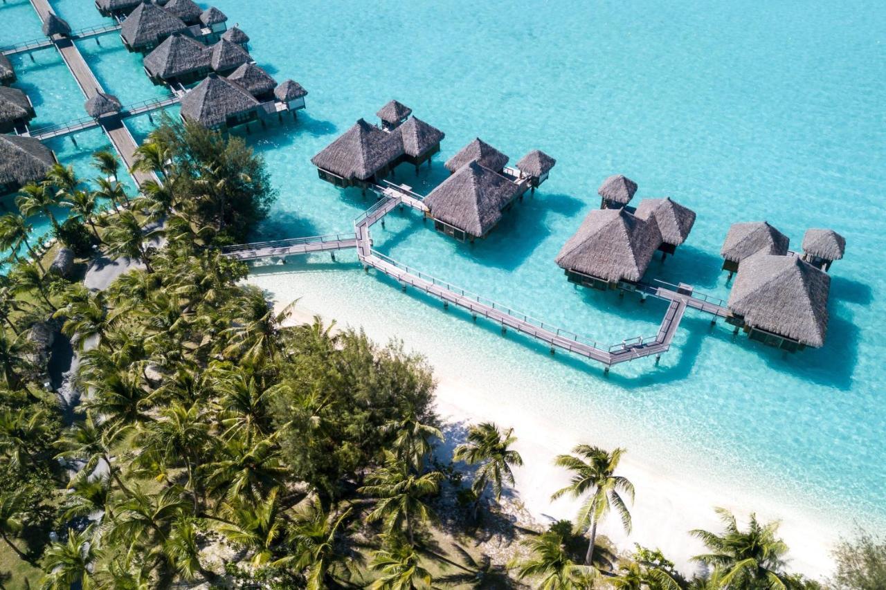 Ovewater Superior Villa, Lagoon view