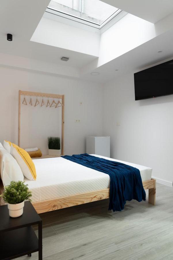 Double Room with Private Bathroom,1353167341:JPEG
