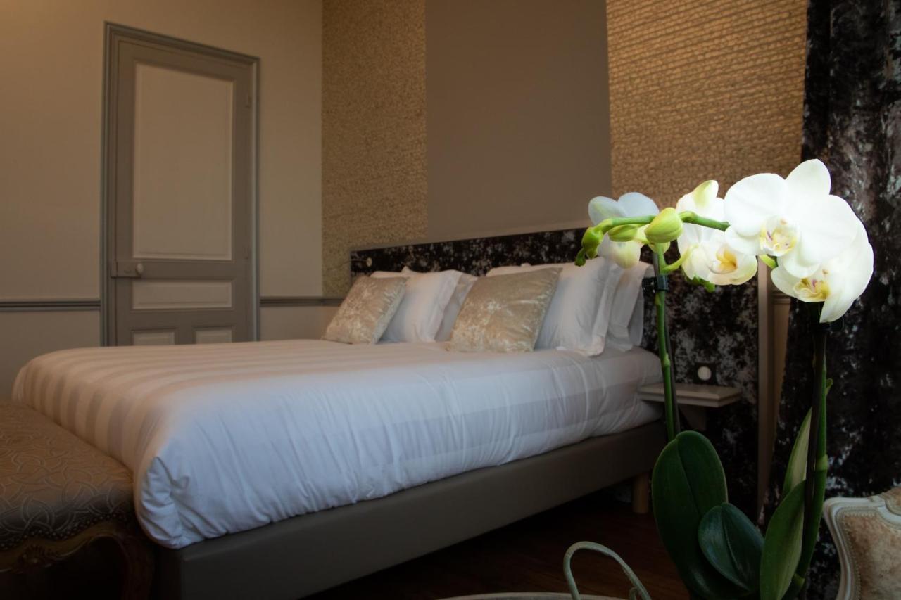 Deluxe Double Room with Shower - Coquillage
