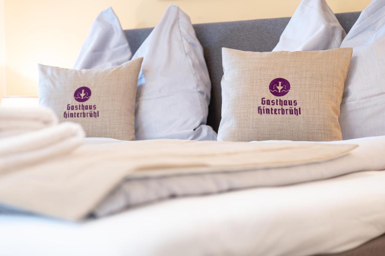 Tweepersoonskamer met Gedeelde Badkamer