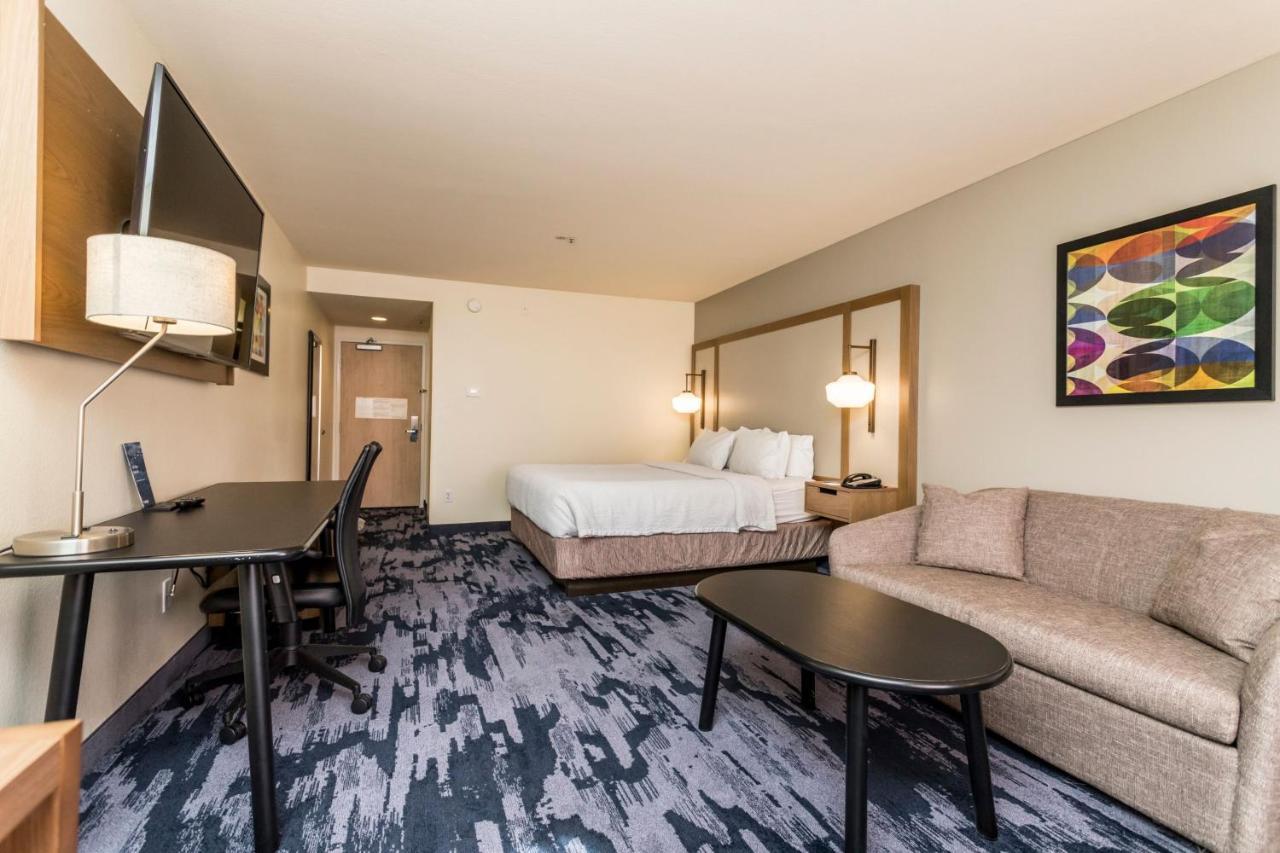 King Room with Sofa Bed