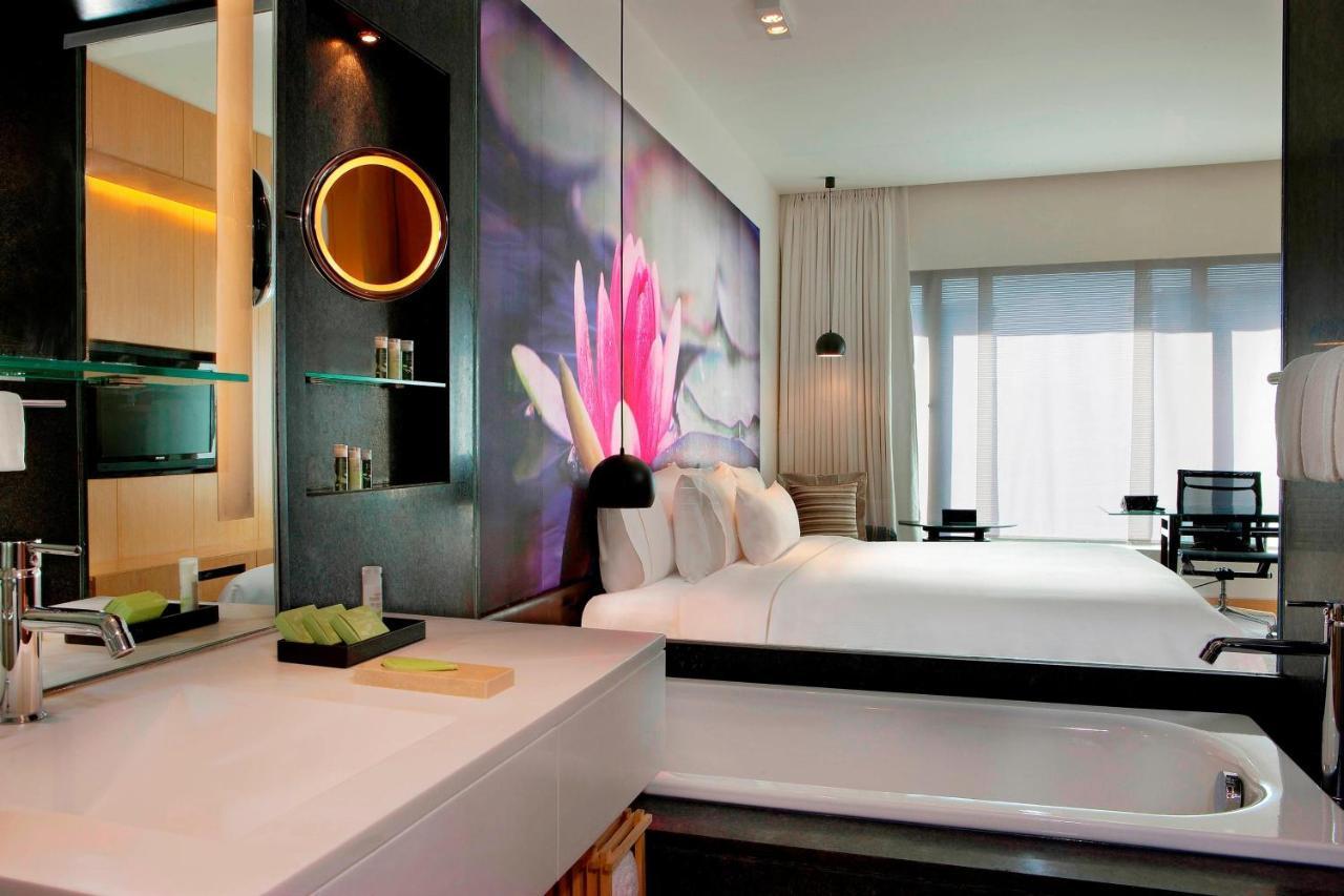 Guest Room, 1 King Bed