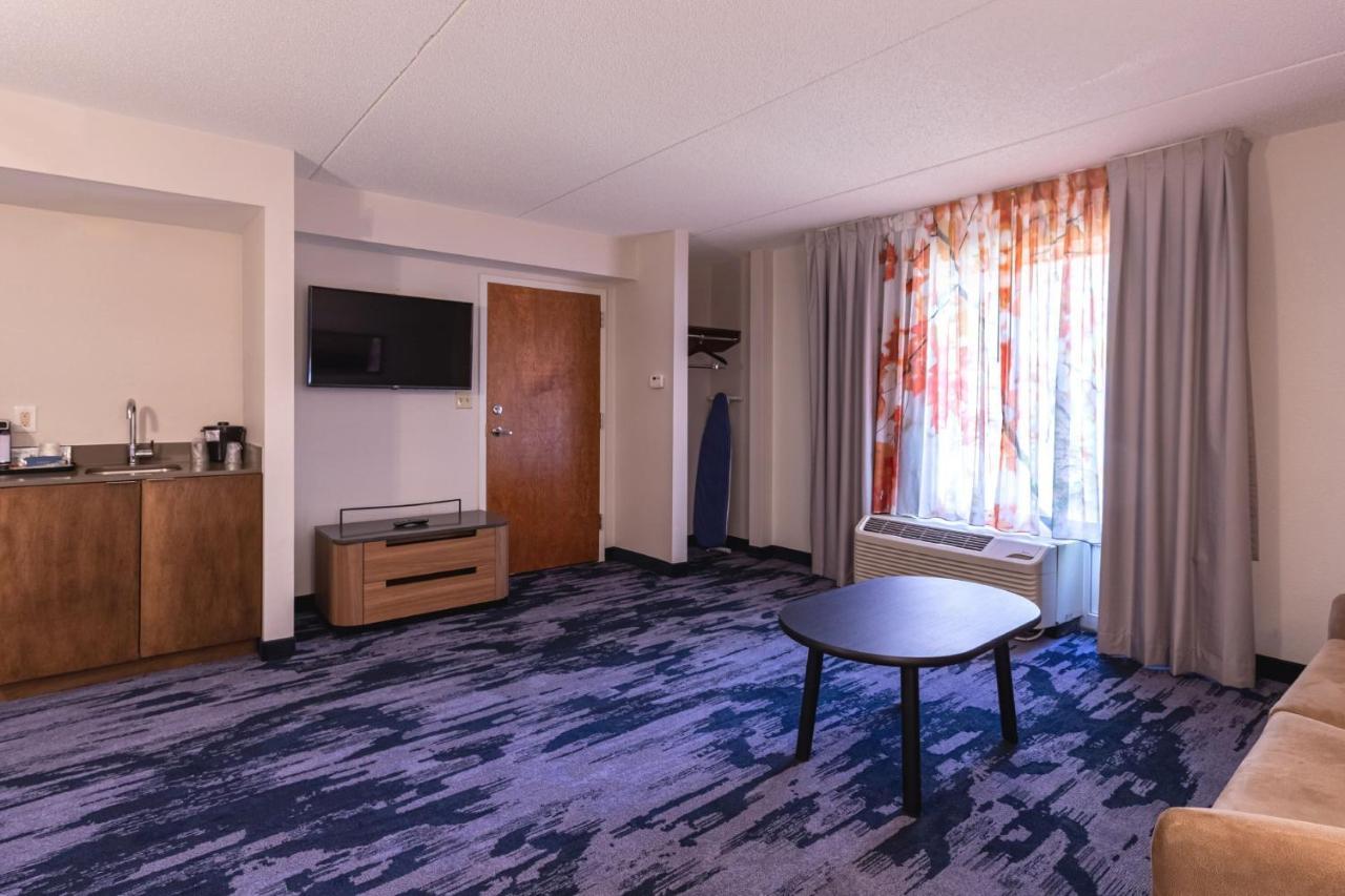 King Suite with Sofa Bed