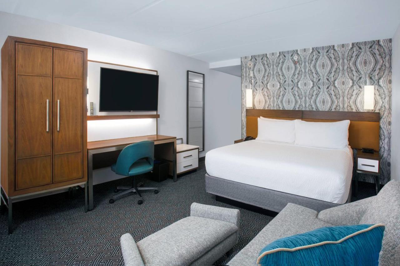 Quarto com Cama King-size