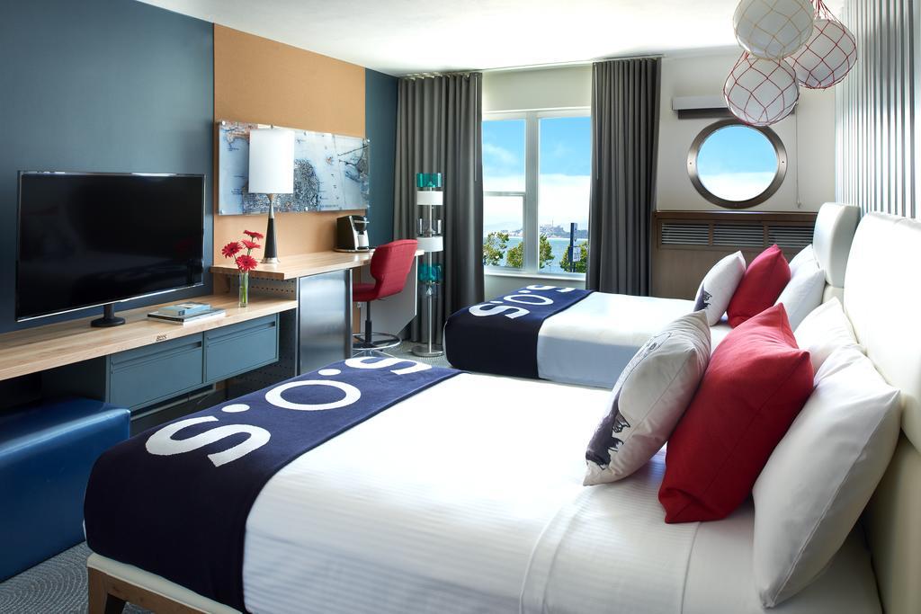 Double/Double Guest Room