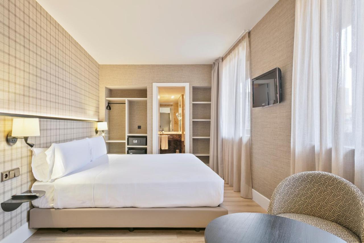 Quarto Deluxe com Cama King-size