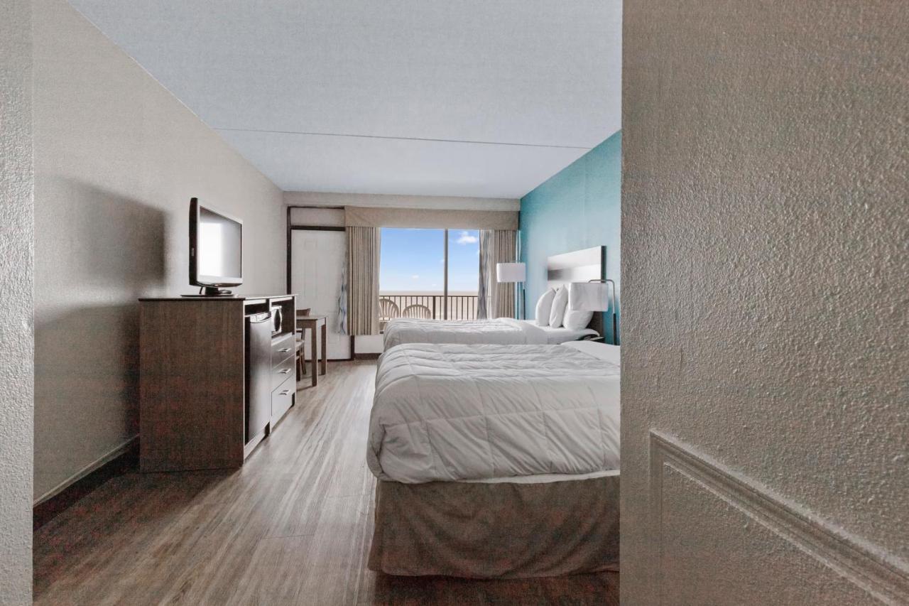 Oceanfront Double Room With Balcony