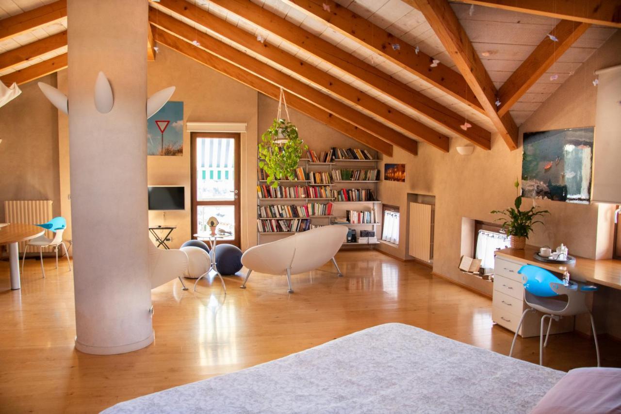 Monolocale con Balcone