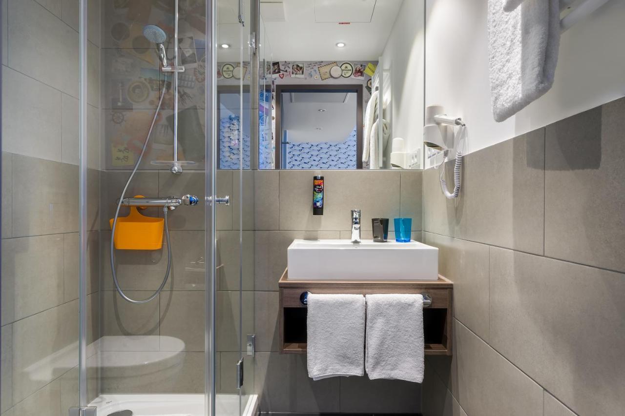Premium Queen-Zimmer mit Balkon – oberste Etage