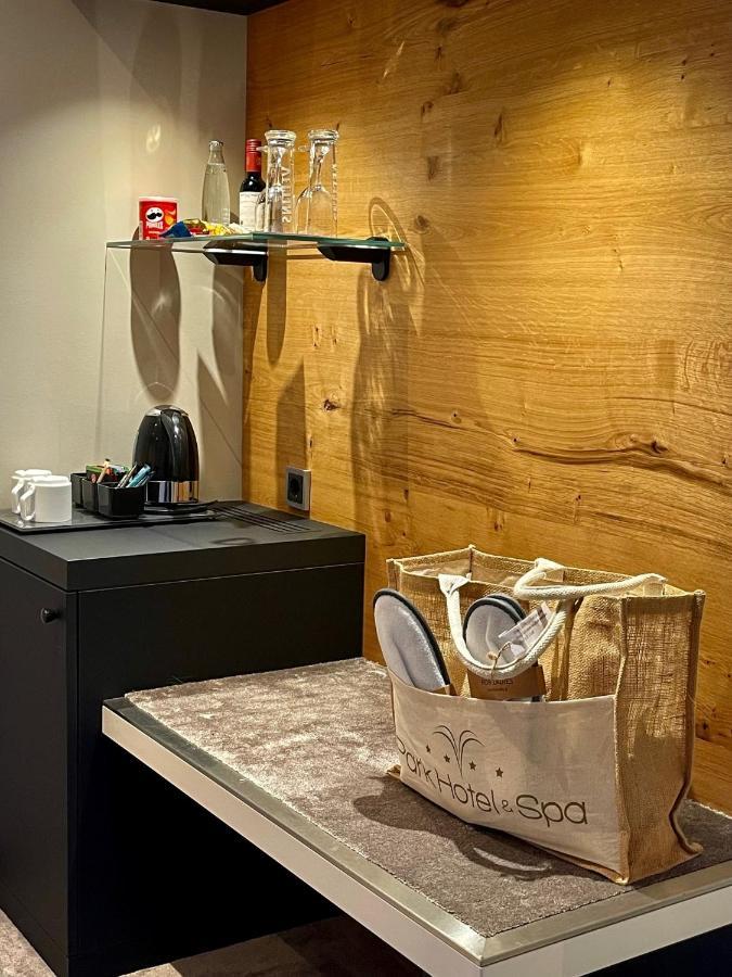 Premium Doppelzimmer mit Balkon und Parkblick
