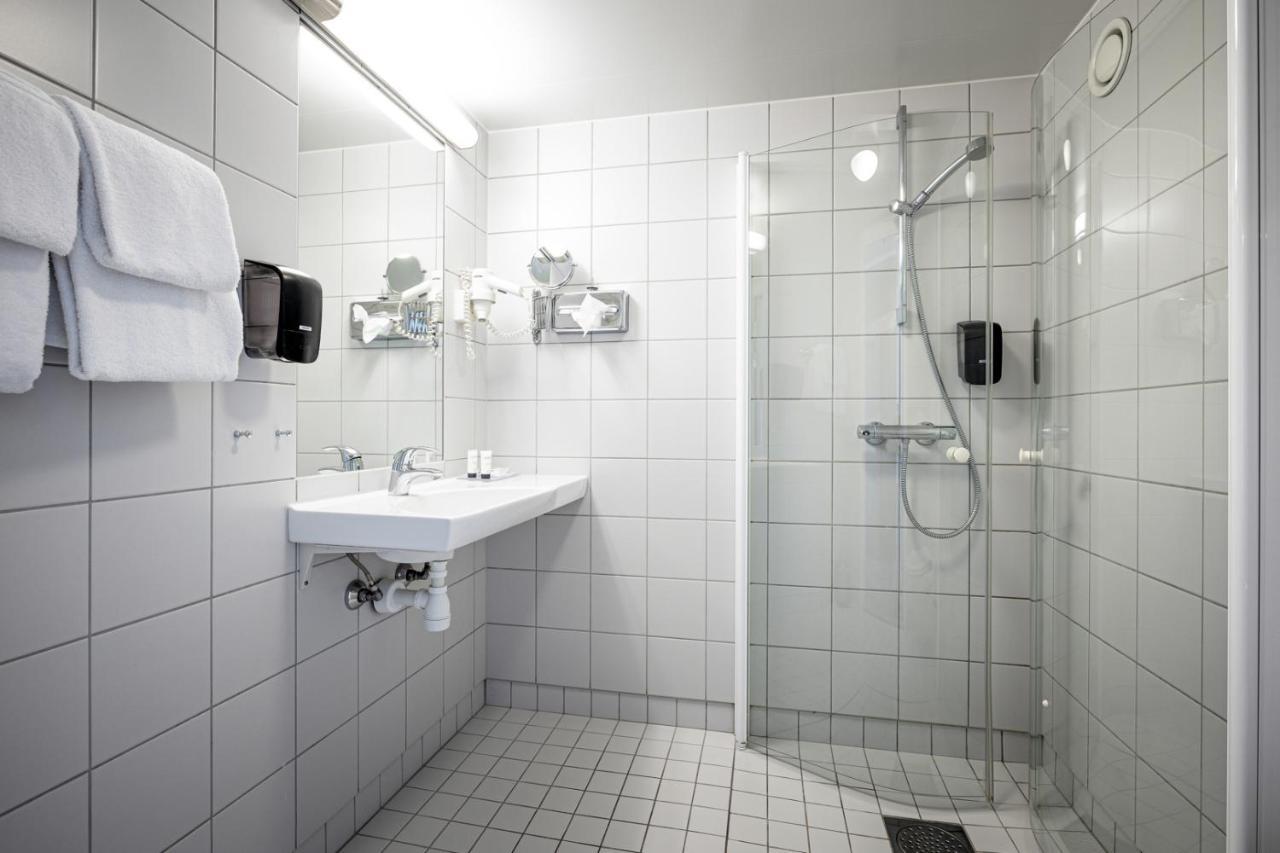 Tweepersoonskamer met 2 Aparte Bedden