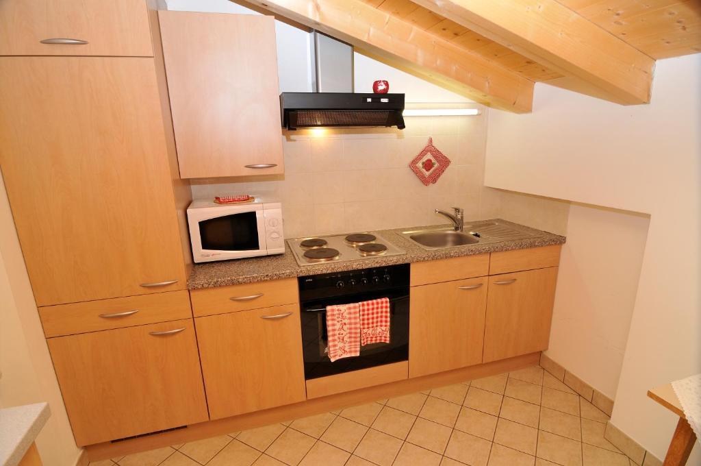 Monolocale con Balcone (2 Adulti)