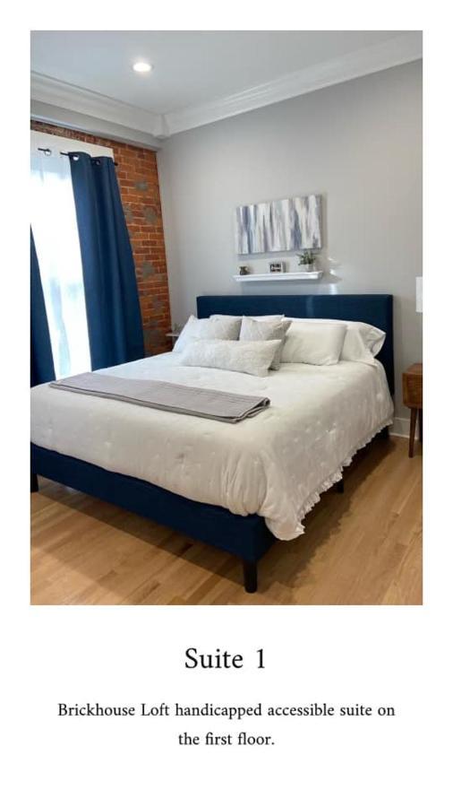 Deluxe King Suite