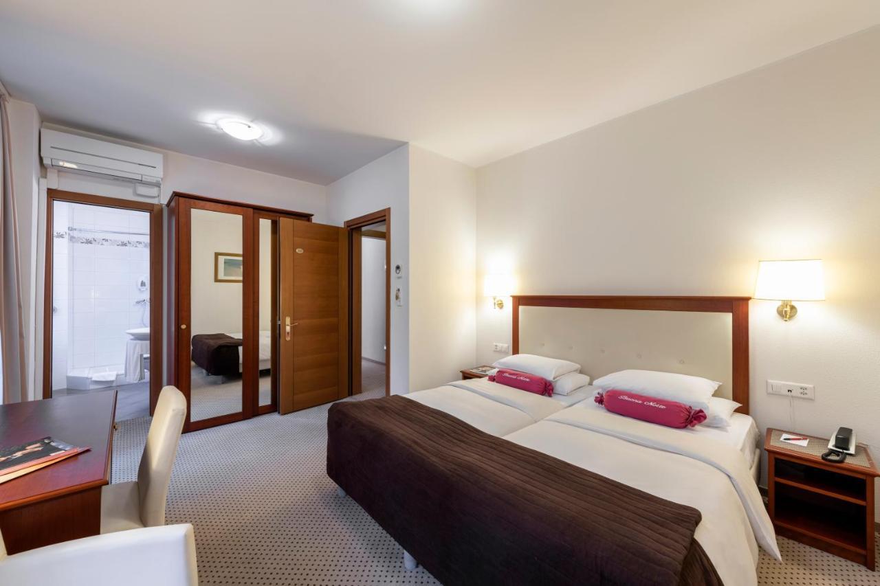 Standaard Kamer met 2 Bedden