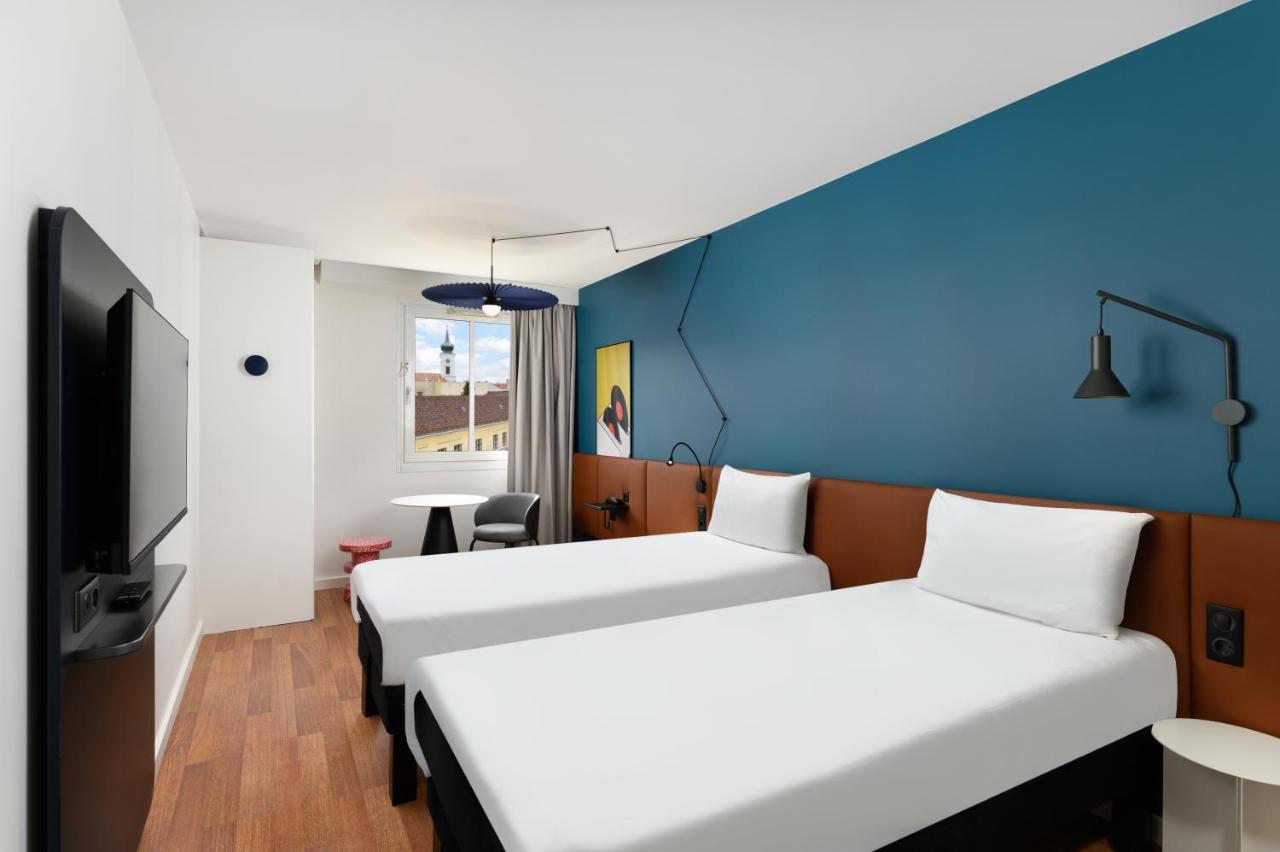 Quarto Twin