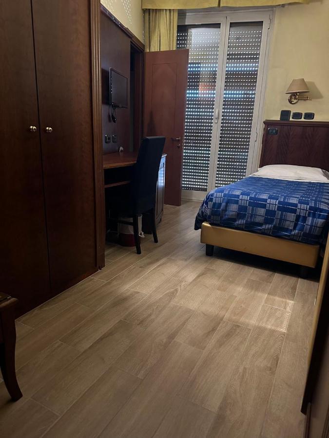 Quarto Individual