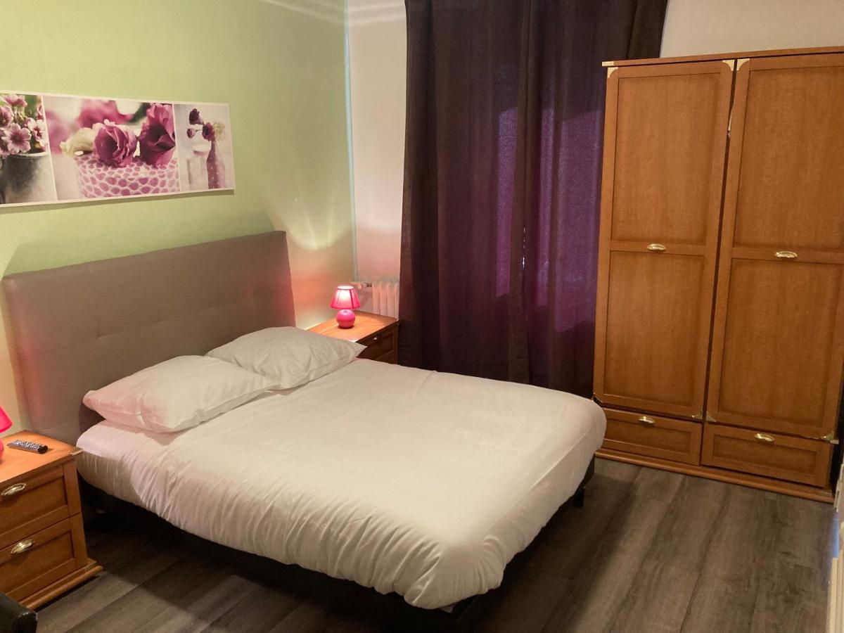 Family Room,1539109714:JPEG