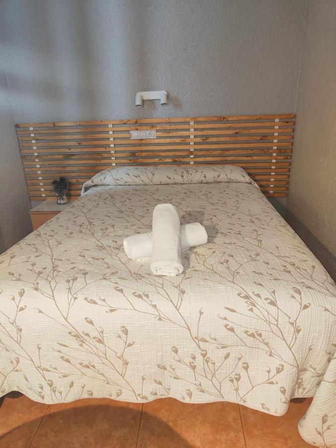 Standard Double Room,1383550583:JPEG