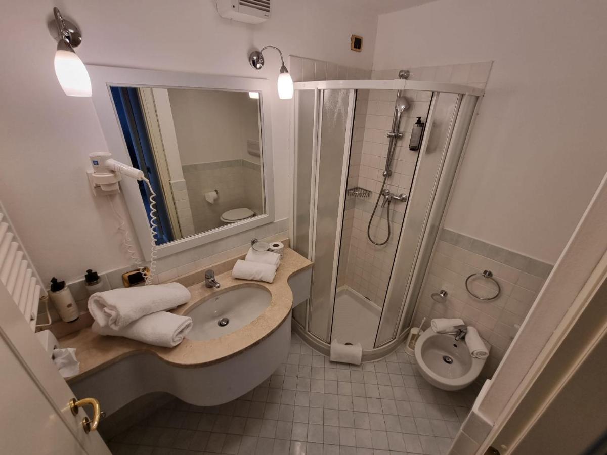 Suite con 1 Camera da Letto, Terrazza e Vista Lago