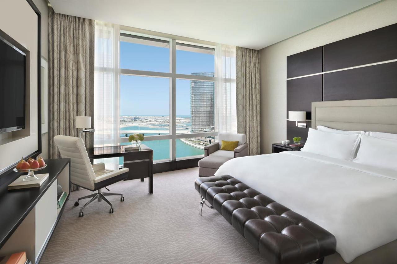 Deluxe King Room - City View (Complimentary upgrade upon arrival),1387411979:JPEG