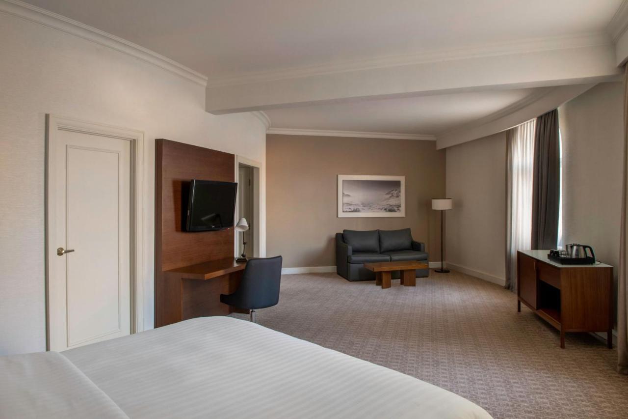 Executive Deluxe, Executive lounge access, Guest room, 1 King