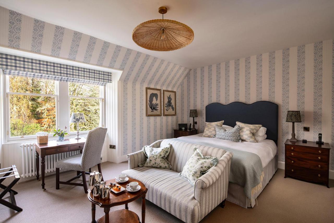 Estate Room