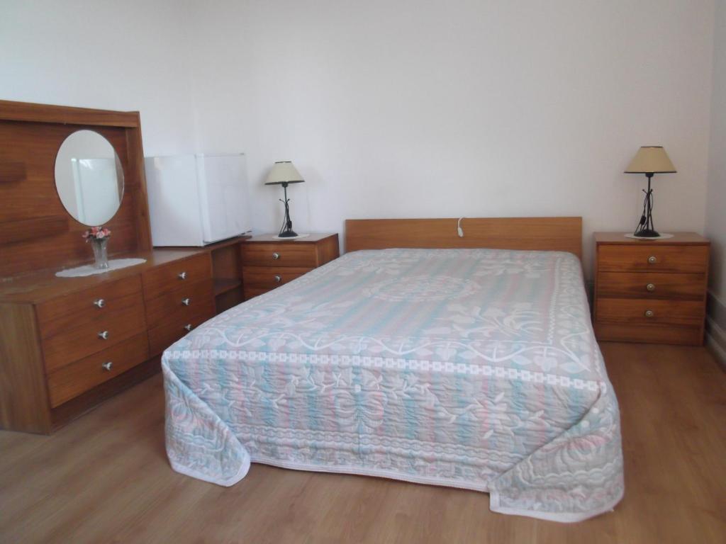 Quarto Duplo