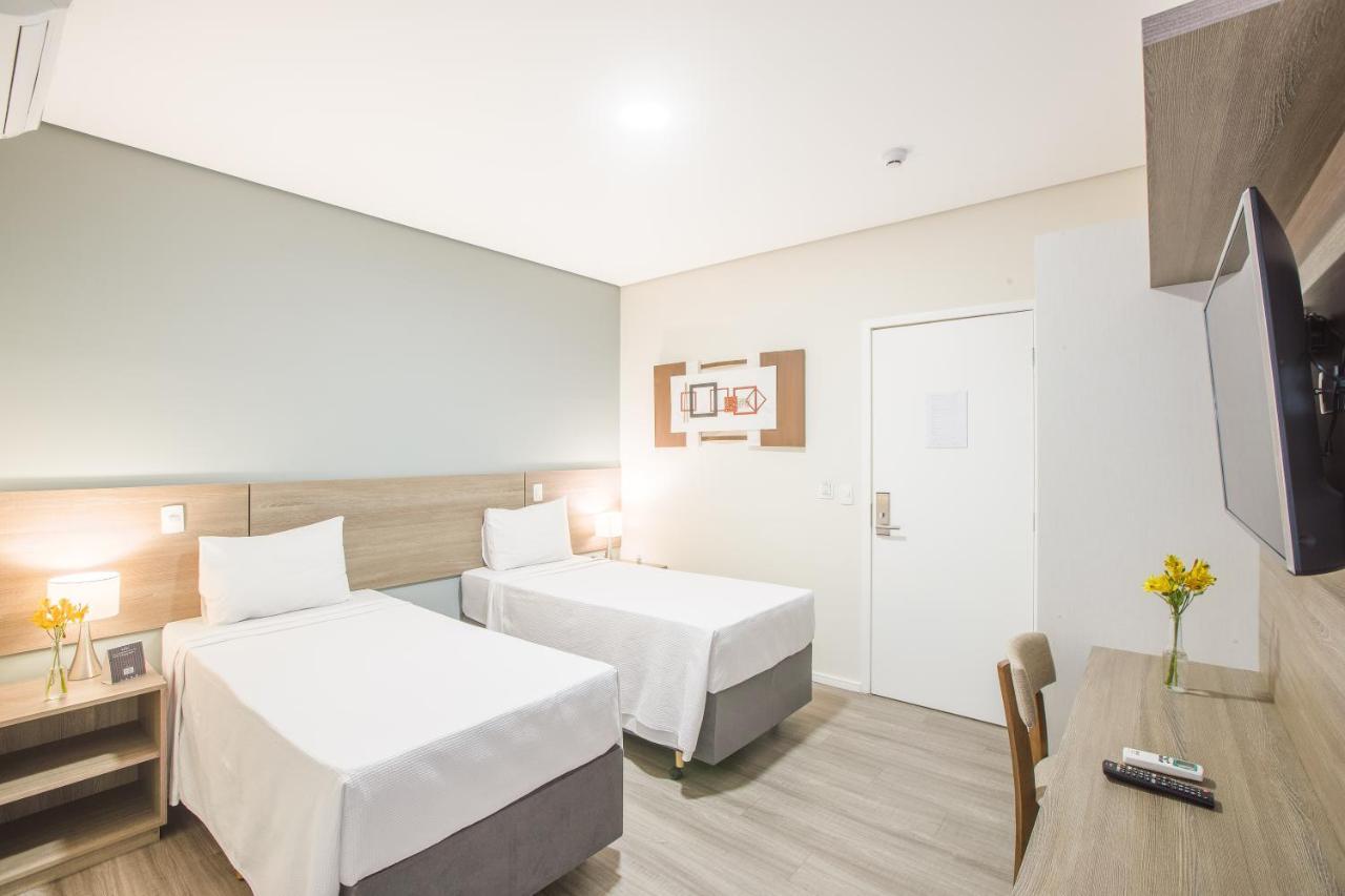 Standard Twin Room,1588343984:JPEG