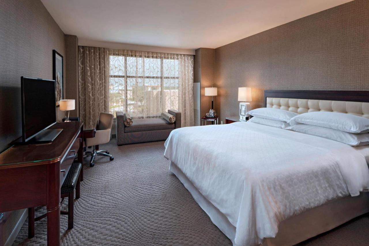 Guest Room, 1 King