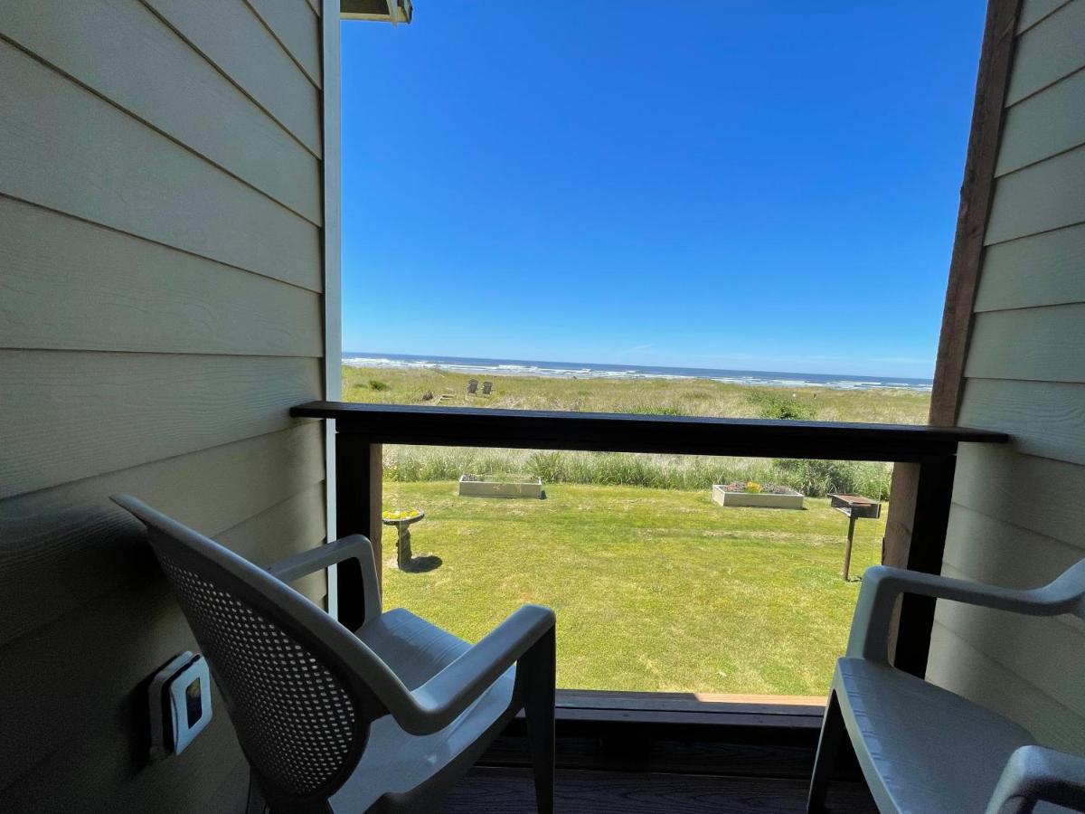 Deluxe Double Room with Balcony and Sea View - Pet-Friendly