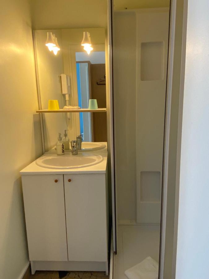 Chambre Double avec Toilettes Externes Privatives