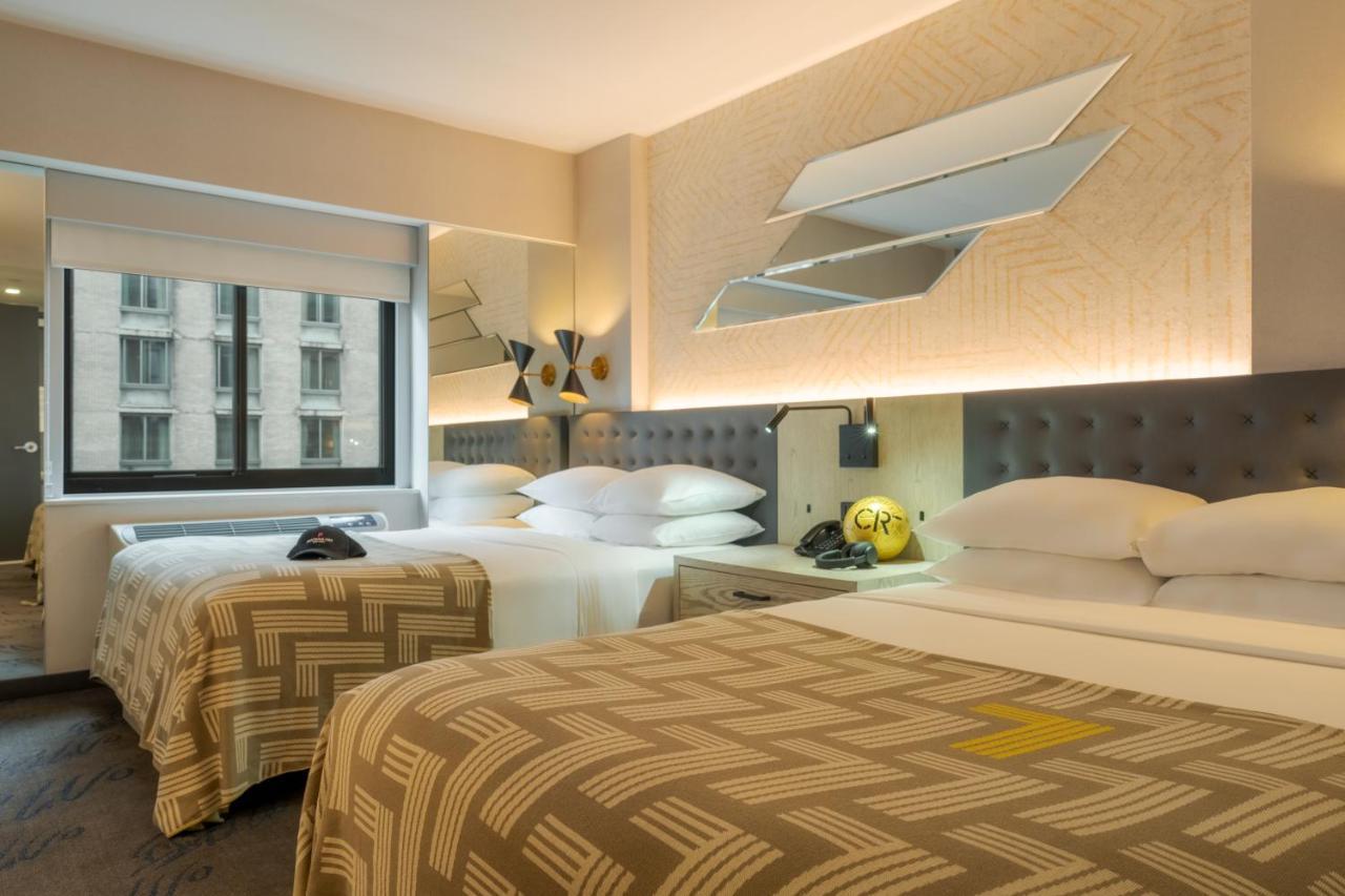 Quarto Duplo Superior com 2 Camas de Casal - Acessível a Pessoas com Mobilidade Condicionada