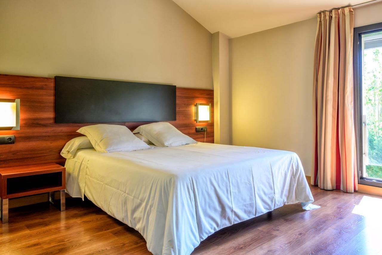 Double Room,1397397371:JPEG