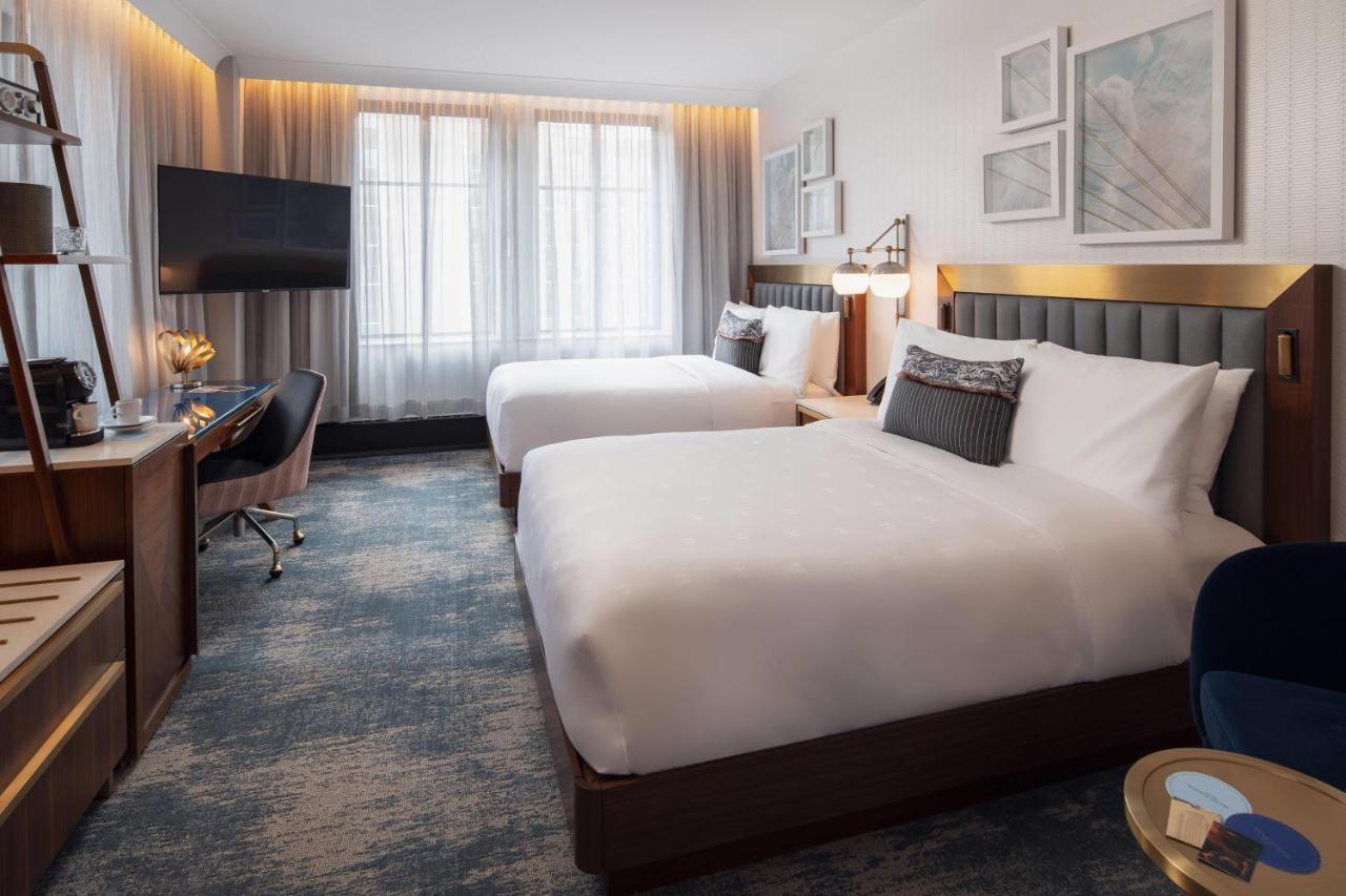 2 Queen Room with City View