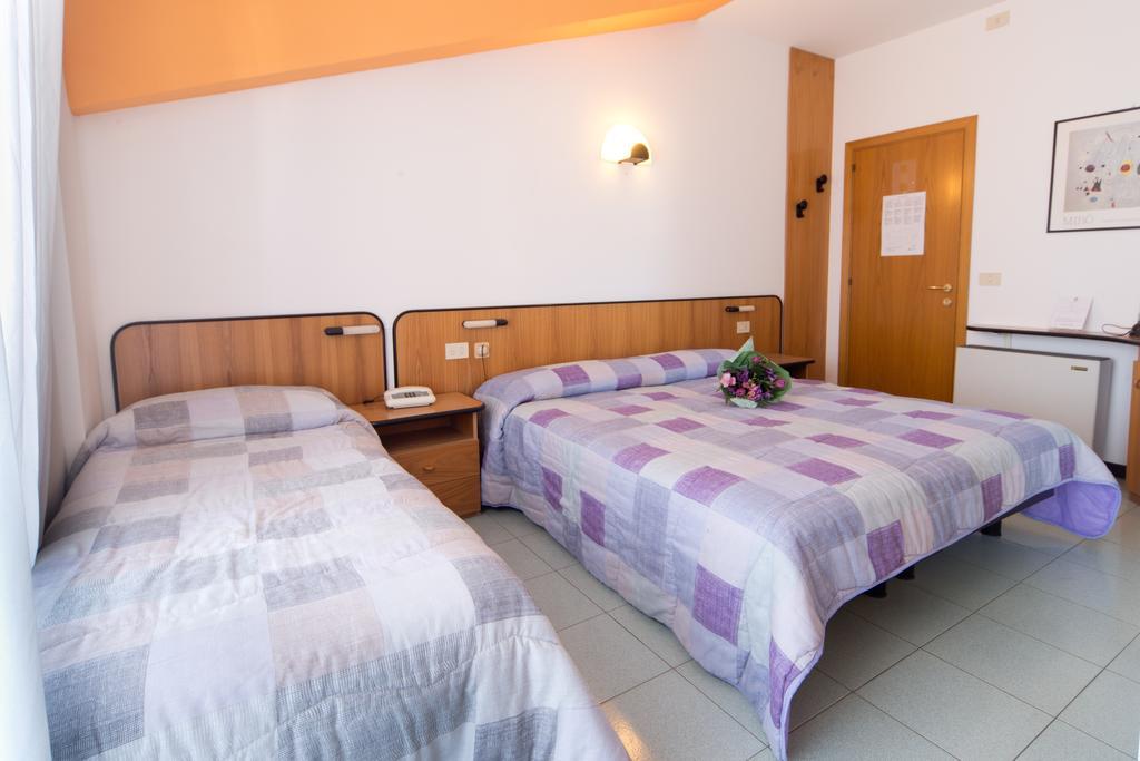 Vierbettzimmer