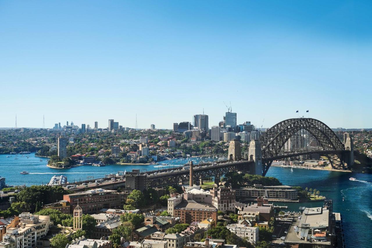 Guest room, 1 King Bed with Harbour Bridge View
