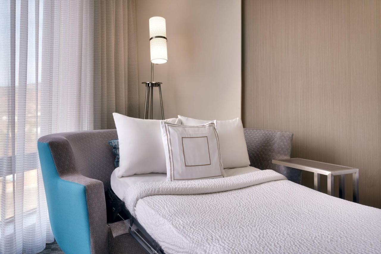 King Room with Sofa Bed