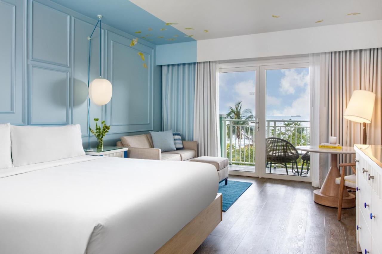 Kamer met Kingsize Bed en Uitzicht op de Oceaan