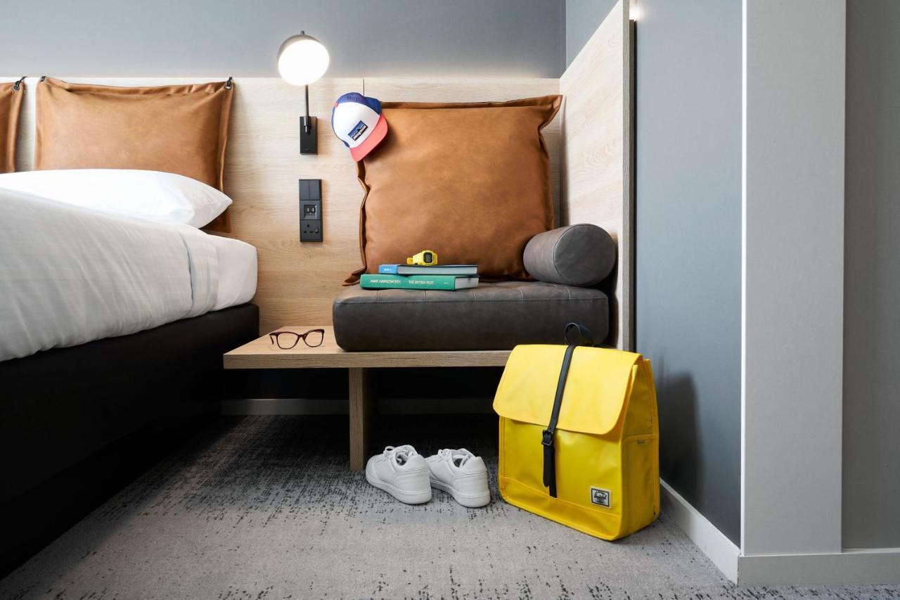 Moxy Kamer met Queensize Bed